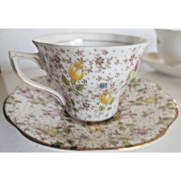 Vintage 1950s Rosina Floral Teacup and Saucer, Chintz June Pattern 4974 England - Picture 2 of 10
